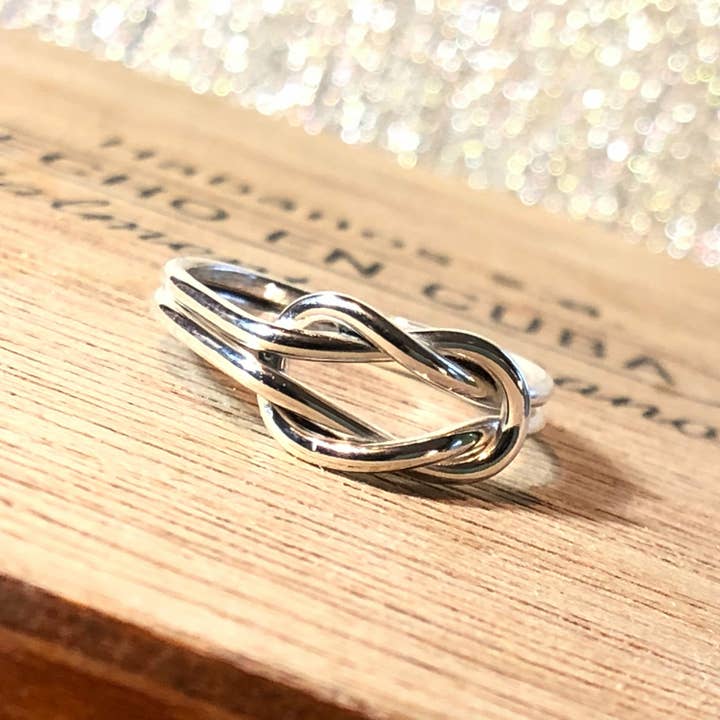 Nevermore Fine Jewelry - Wholesale Band/Stacked Ring - Lovers knot ring5