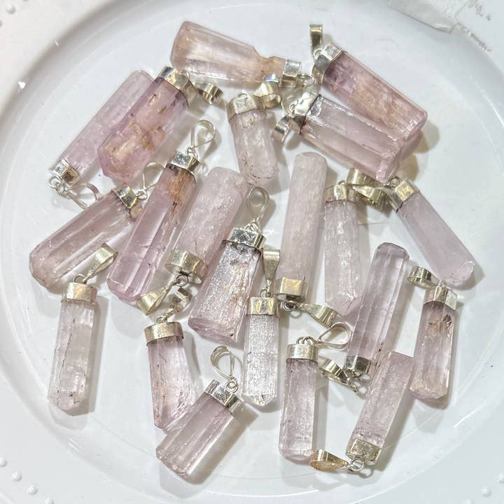 Metaphysical & Healing Crystals - Wholesale Individual Charm/Pendant - KUNZITE PENDANTS WITH STERLING SILVER1