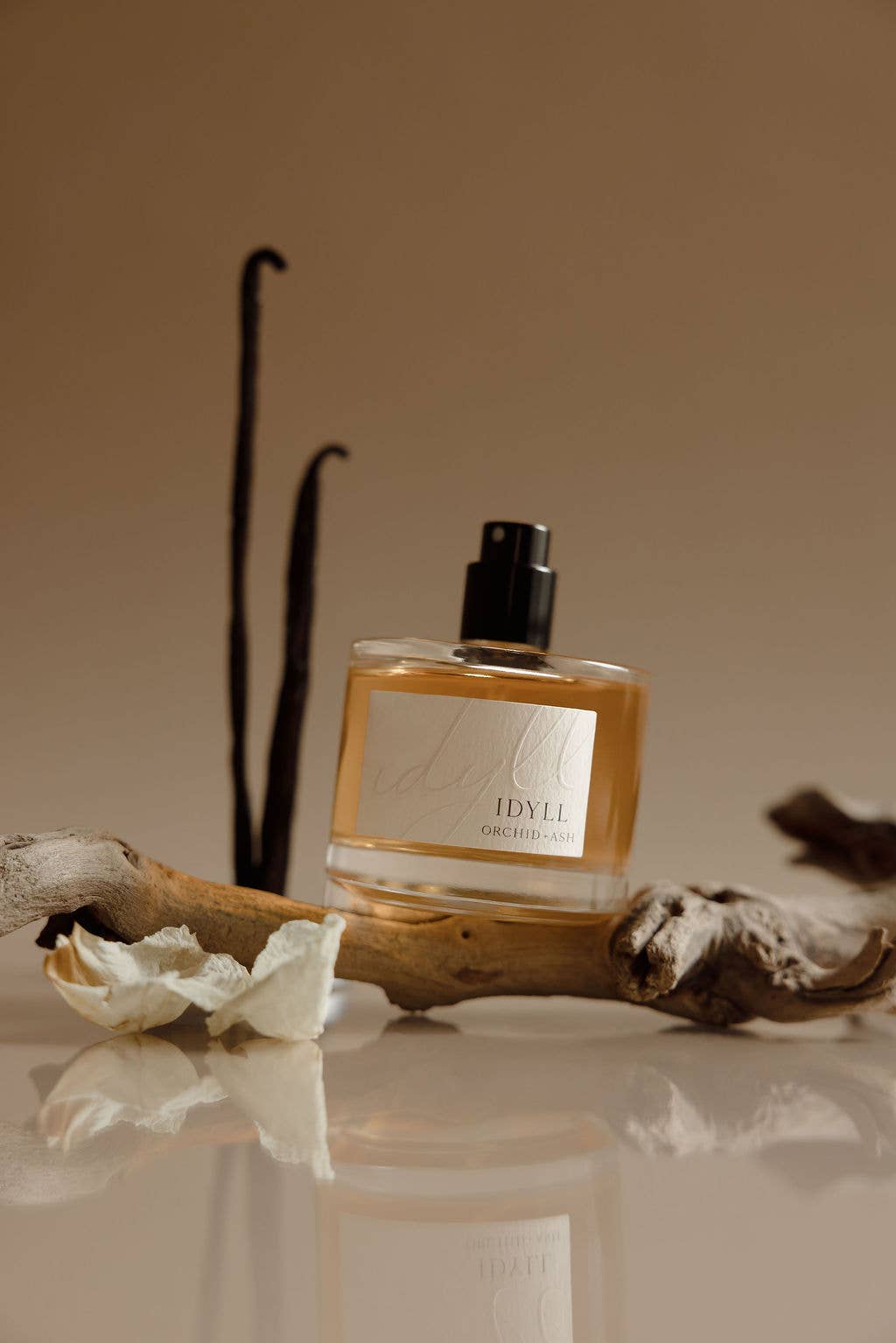Orchid + Ash - Wholesale Perfume/Eau de Toilette - Jasmine Incense + Vanilla | IDYLL Clean Perfume1