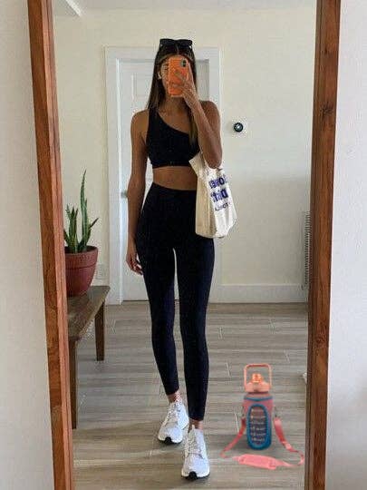 Nakoa The Label - Wholesale Waterfles - Motiverende drinkfles met schoudertas - 2 liter - roze gradiënt1