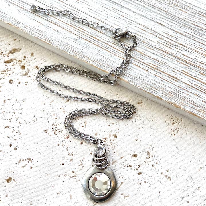 VB&CO Designs Handmade Jewelry - Wholesale Pendant/Charm Necklace - Swarovski Crystal necklace, bridal, boutique, salon,gold