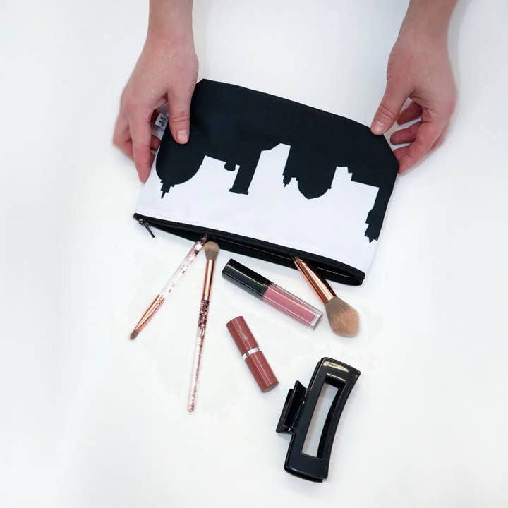 Anne Cate - Wholesale Makeup/Cosmetic Bag - Cleveland Ohio Skyline Cosmetic Makeup Bag