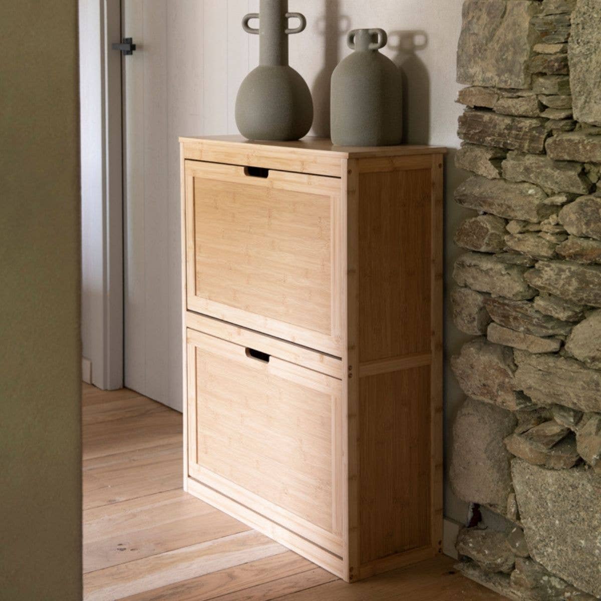 Andrea House – Großhandel Schrank – Schuhschrank aus Bambus mit zwei Schubladen1