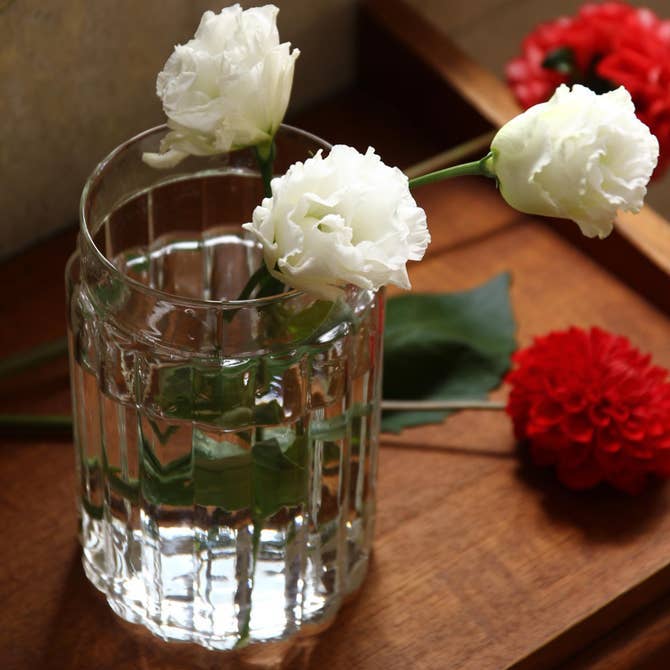 Time Concept - Wholesale Vase - Metropolitan Elegance Ribbed Glass Flower Vase32