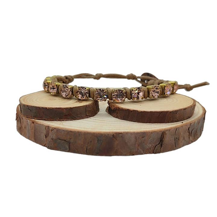 Grands bracelets à chaîne en cristal - Vintage Rose pour la vente par QUÉ MÁS JEWELS