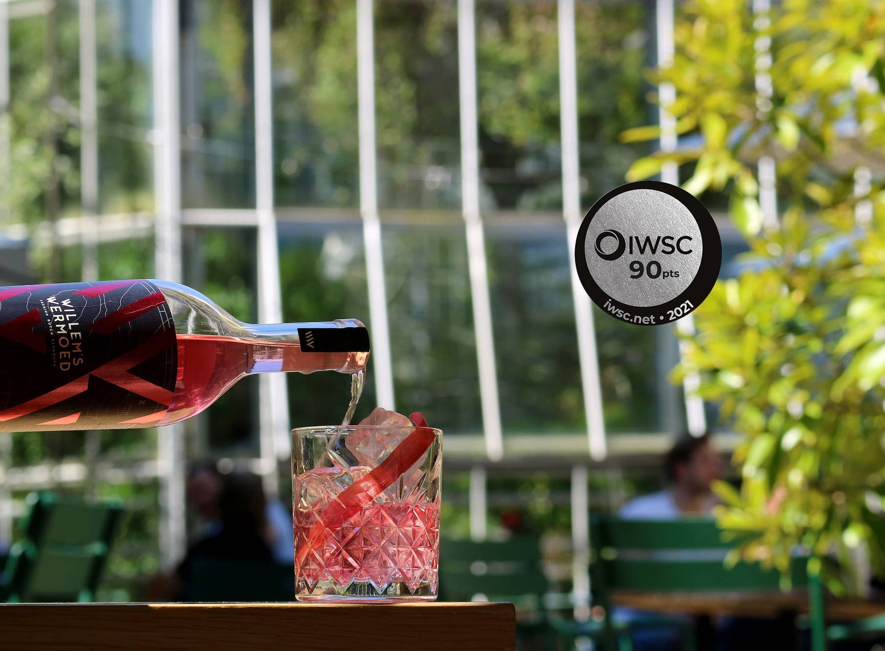 Willem's Wermoed - Wholesale Vermouth/Aperitif - Willem's Wermoed Pink - Vermouth Botanical Aperitif3