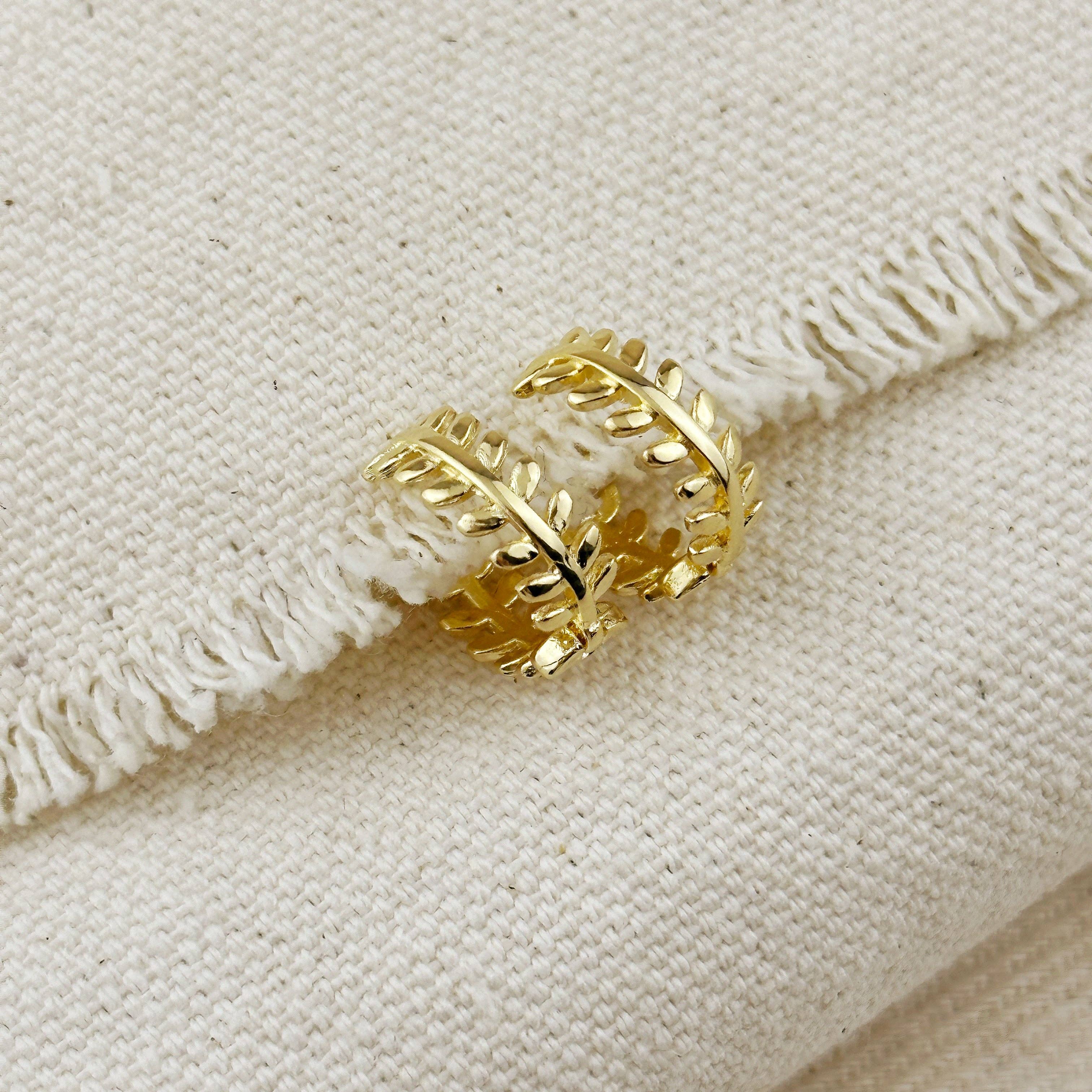 GoldFi - Vente Créoles - Boucles d'oreilles à motif de feuilles fourrées en or 18 carats2