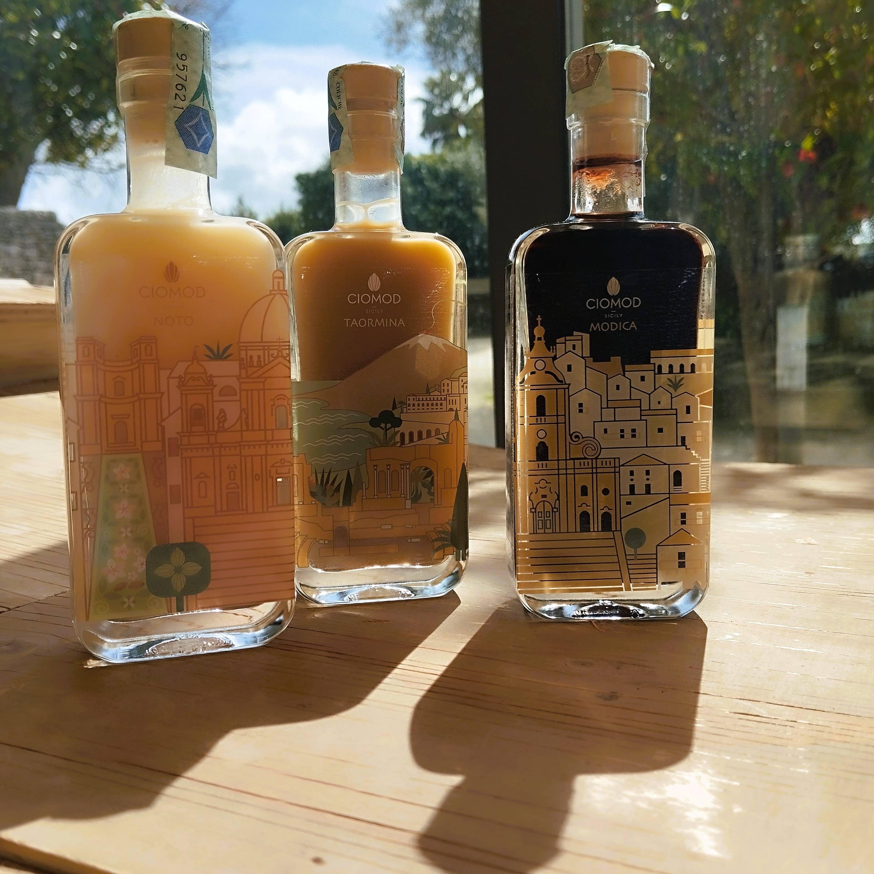 XOCOA SRL - Vendita all'ingrosso Liquore - Liquore alla mandorla edizione speciale «Noto»1