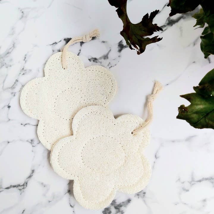 Natural Loofah Bath Sponge - Flower for wholesale by The Clean Market