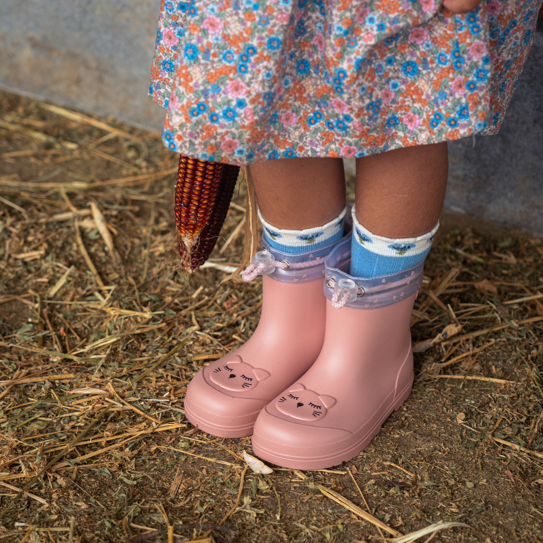 Pituka Wear – wholesale Rain Boots – Child – Barefoot Wellington Boot Mendi Cat - Igor6