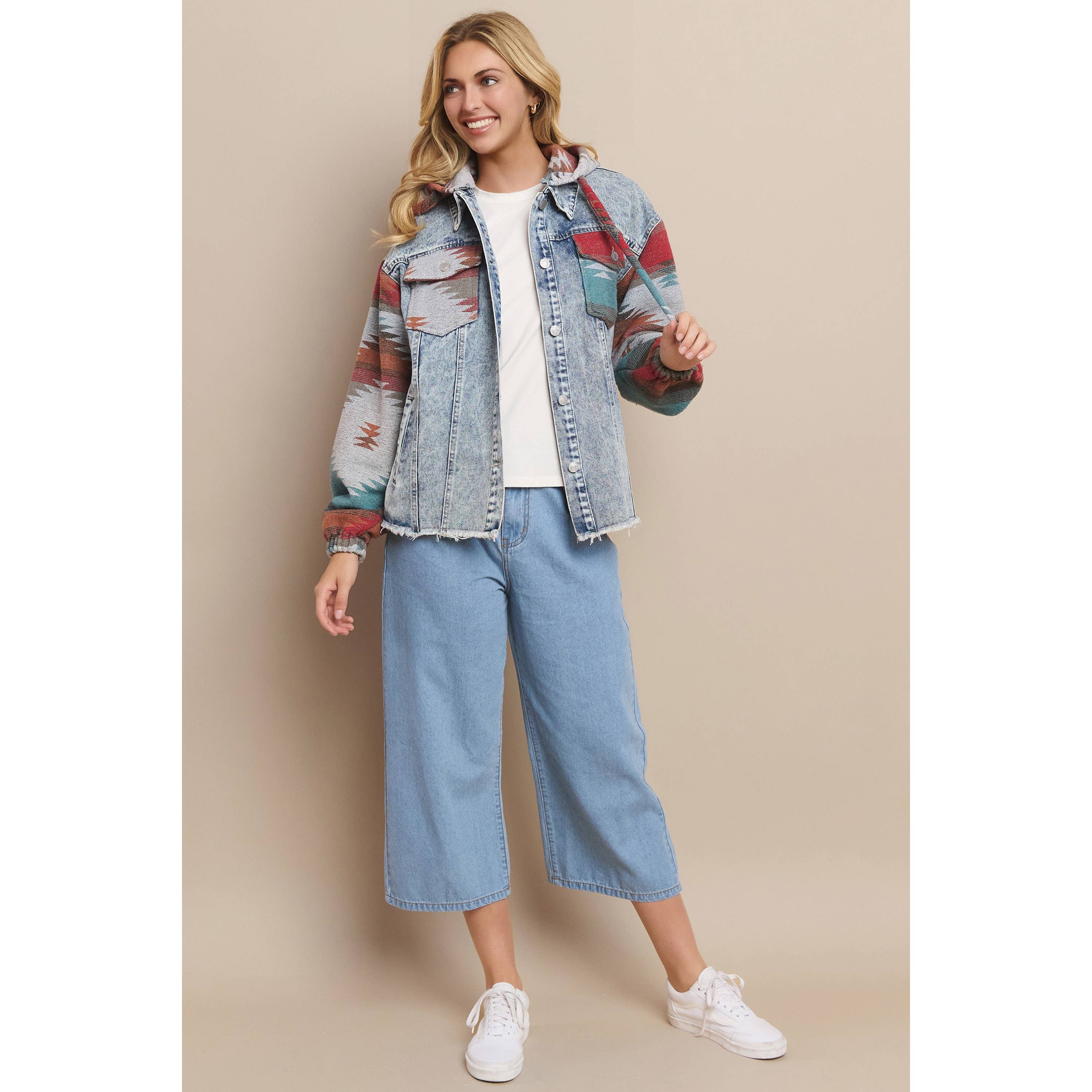 Mapcie – wholesale Shirt Jacket/Shacket - Women’s – WASHED AZTEC DENIM SHACKET WITH POCKET17