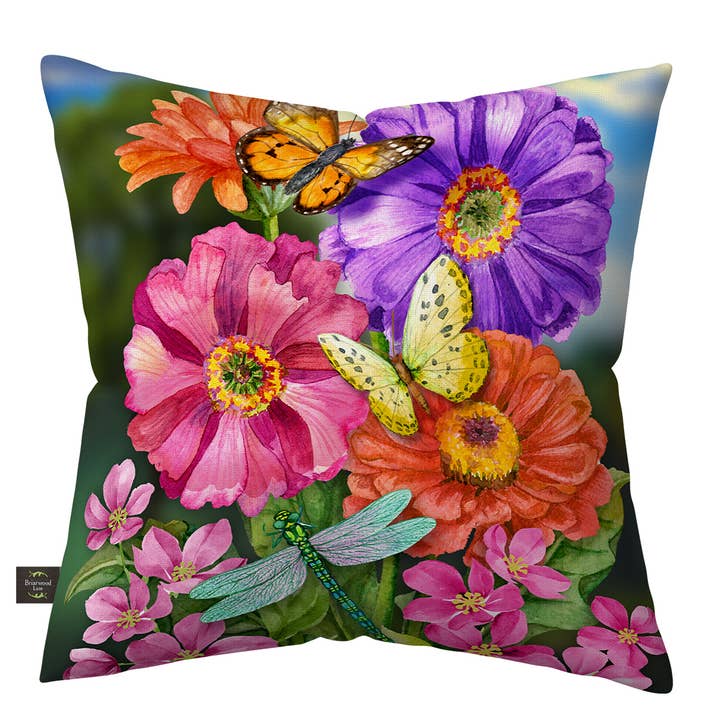 Coussin d'intérieur/extérieur Zinnias en fleurs pour la vente par Briarwood Lane