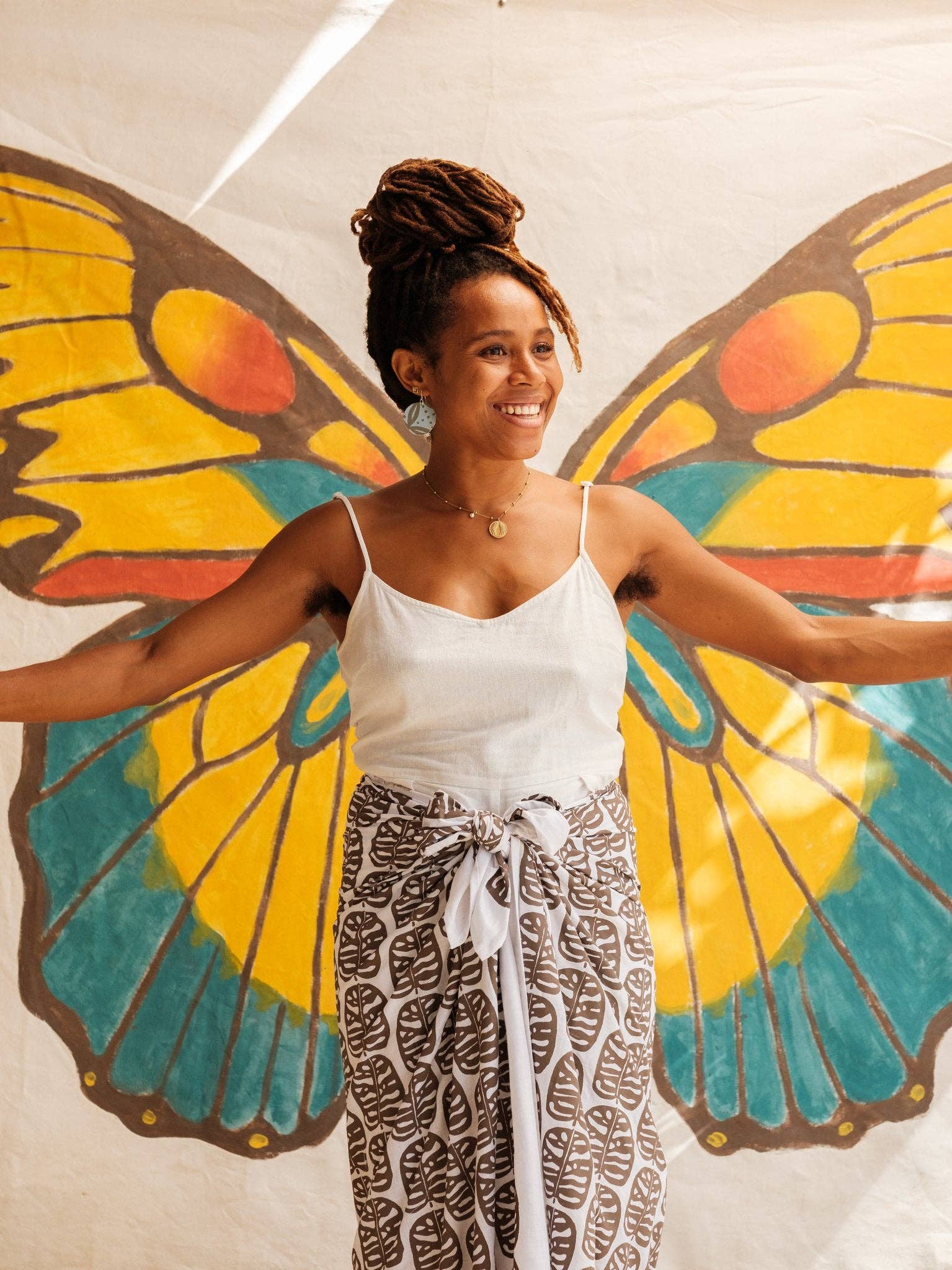 Rise Beyond the Reef - Vente Cache-maillot – femme - Sarong "Sulu" imprimé à la main - Motif Karisi10