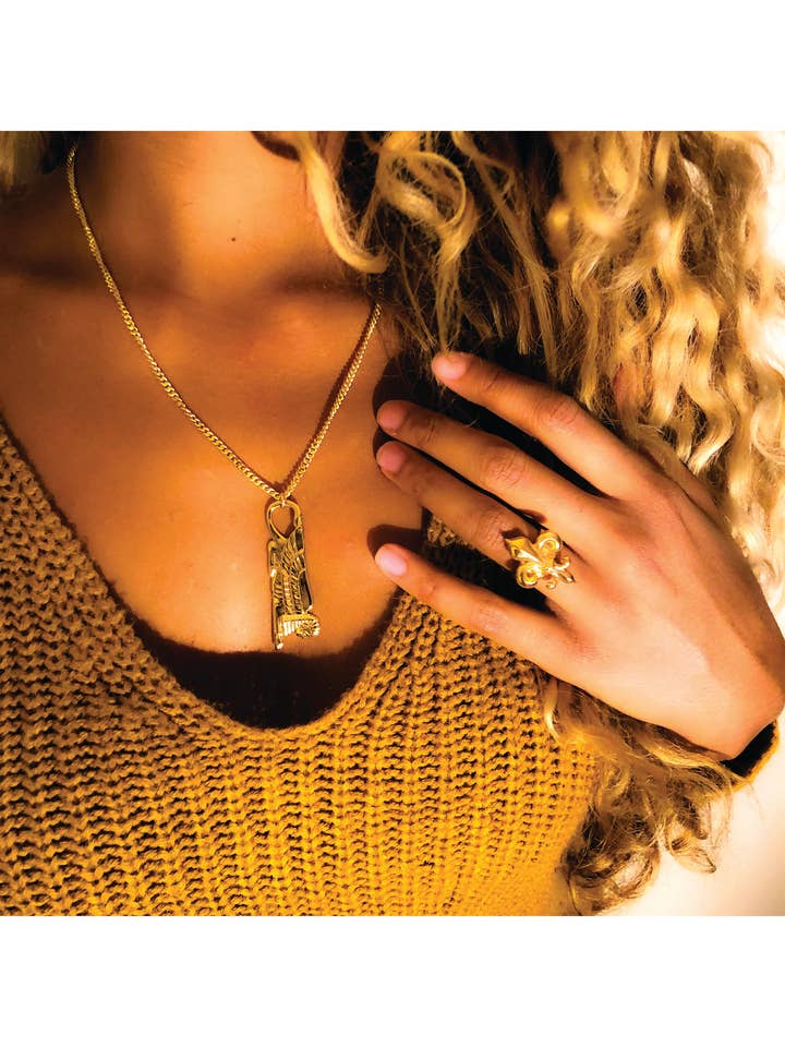 Fluer-de-lis Ring for wholesale by CHATEAU DE LION