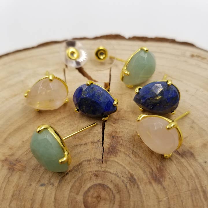 Orecchini a perno con pietra semipreziosa in cristallo naturale per la vendita all'ingrosso da parte di CHAKRA JEWELRY