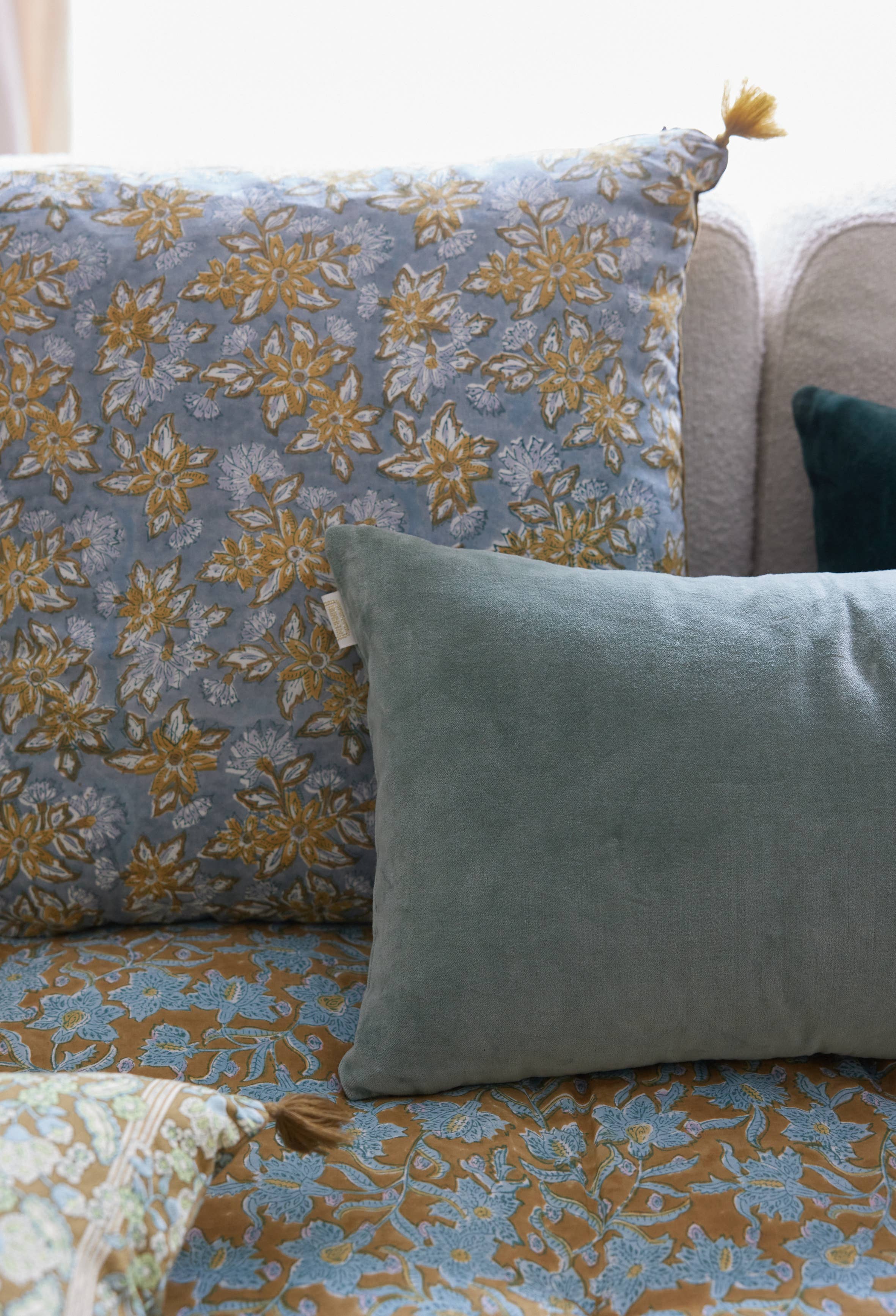 Bonheur du Jour - Wholesale Throw Pillow Cover - Cushion cover - Arya Jade2