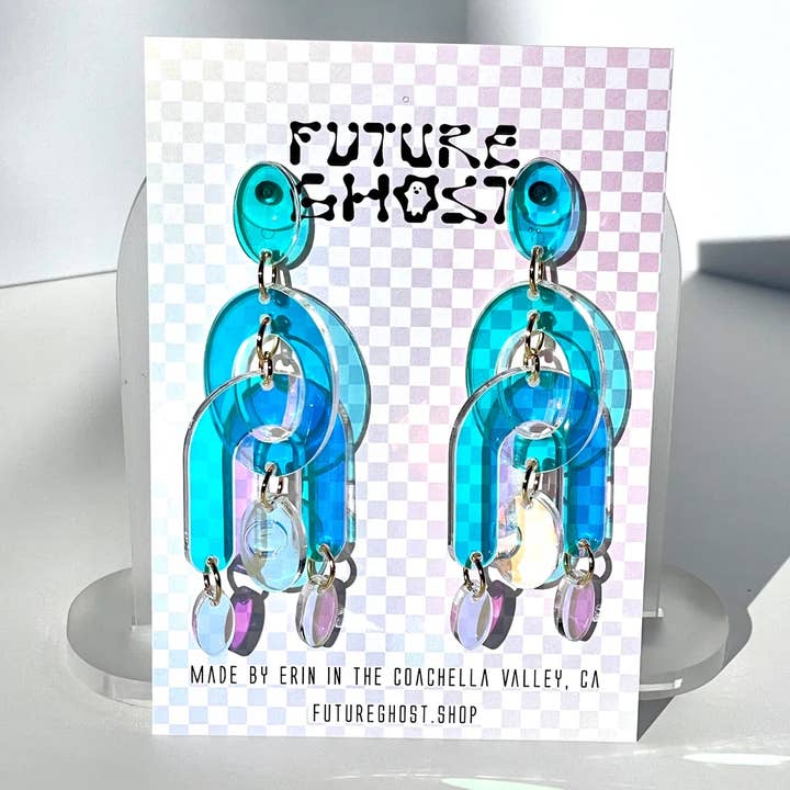 Future Ghost - Vendita all'ingrosso Orecchini pendenti - Orecchini chandelier tridimensionali Cleo
