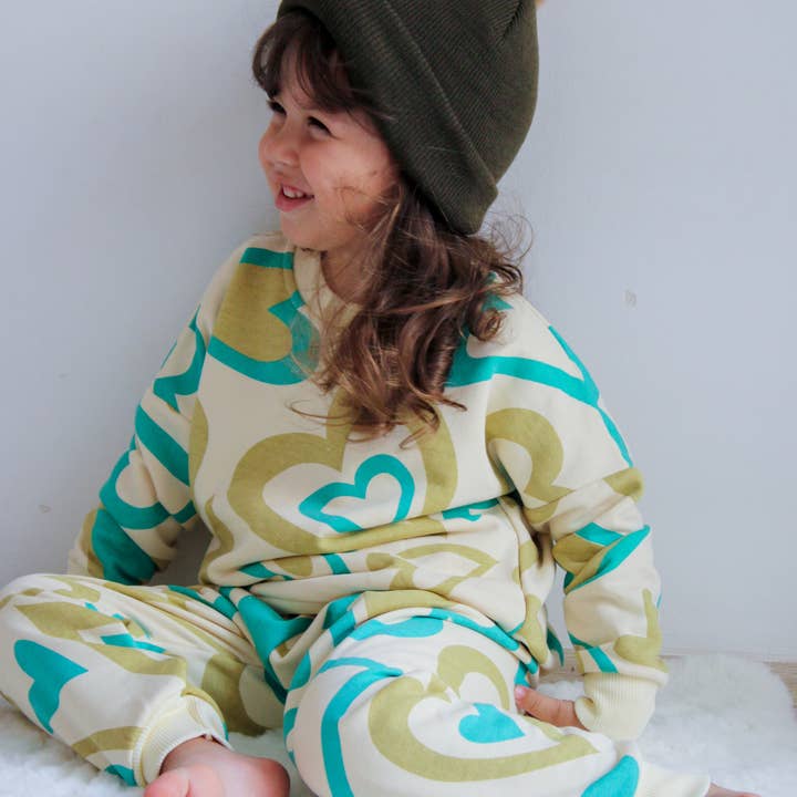 Camel Single Pom Pom Baby/Kid's Green Beanie Hat, 0 to 8 Years for wholesale on Faire12