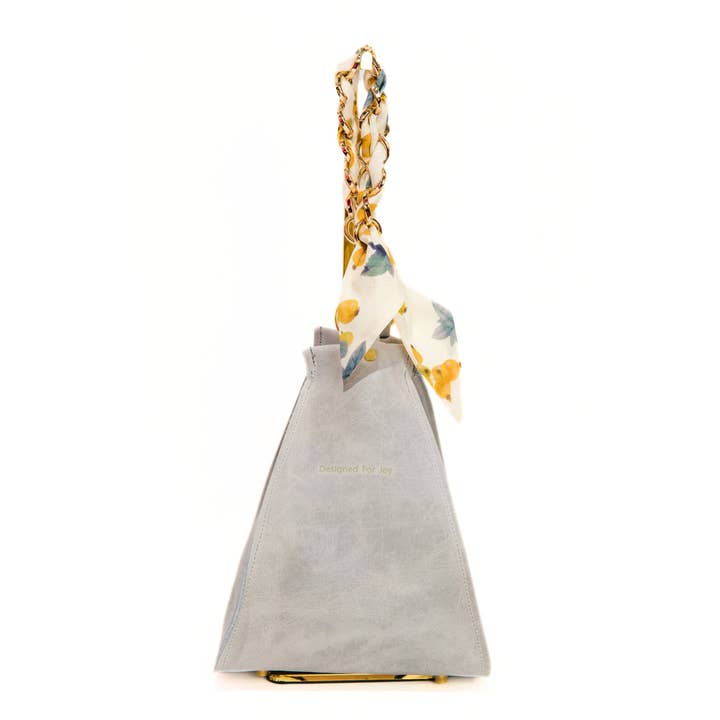 Designed For Joy - Wholesale Top Handle Bag - Women's - Leather Bucket Bag, Medium Size - The Millie