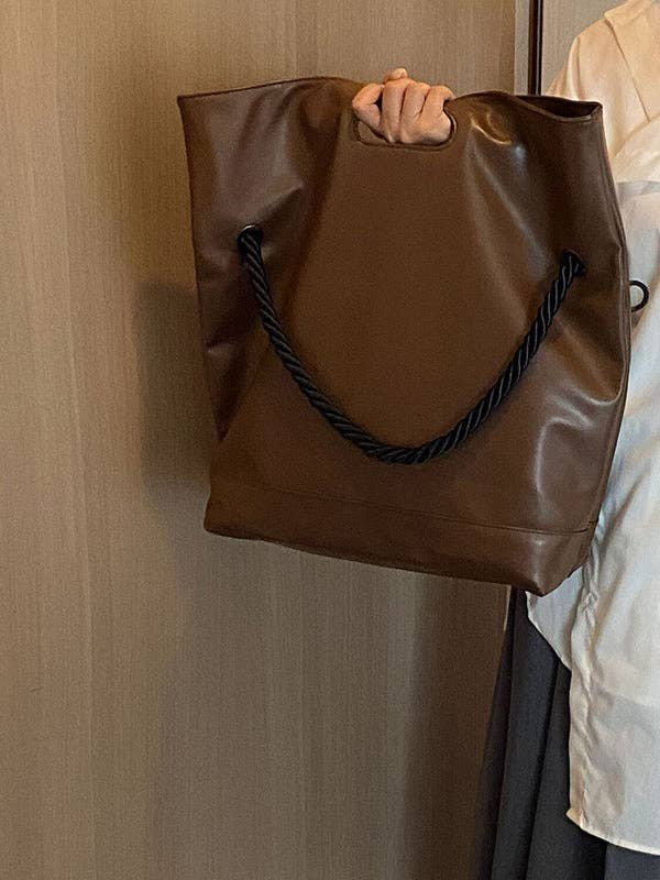 ShieldChic - Wholesale Crossbody Bag - Women's - Hollow Pockets Crossbody Bags Handbags5