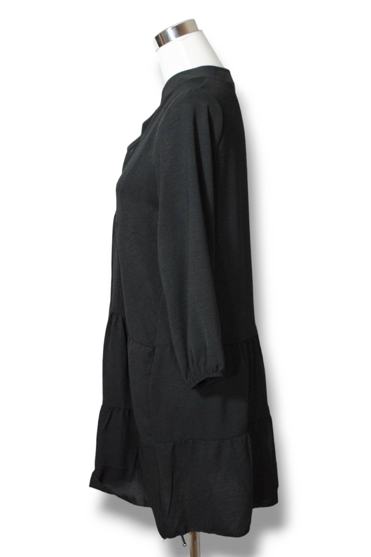 NINEF - Wholesale Dress - Women's - Chic Sunset Shift Dress - Versatile & Vibrant4