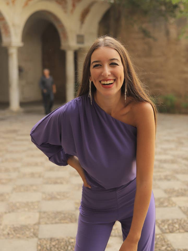 Bombon Spain - MIlagros Pedregal - Venta al por mayor Peto - Mujer - Mono Morado Asimétrico Alaska0