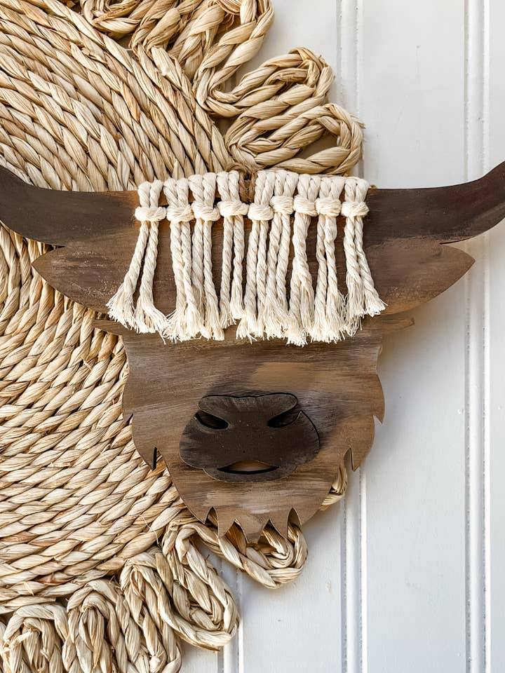 Vache des Highlands (Kit de peinture DIY inachevé) pour la vente par Country Roads Rustic Decor