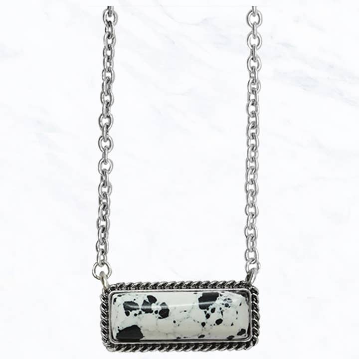 Suzie Q USA - Wholesale Pendant/Charm Necklace - Semi Stone Bar 18' NK1