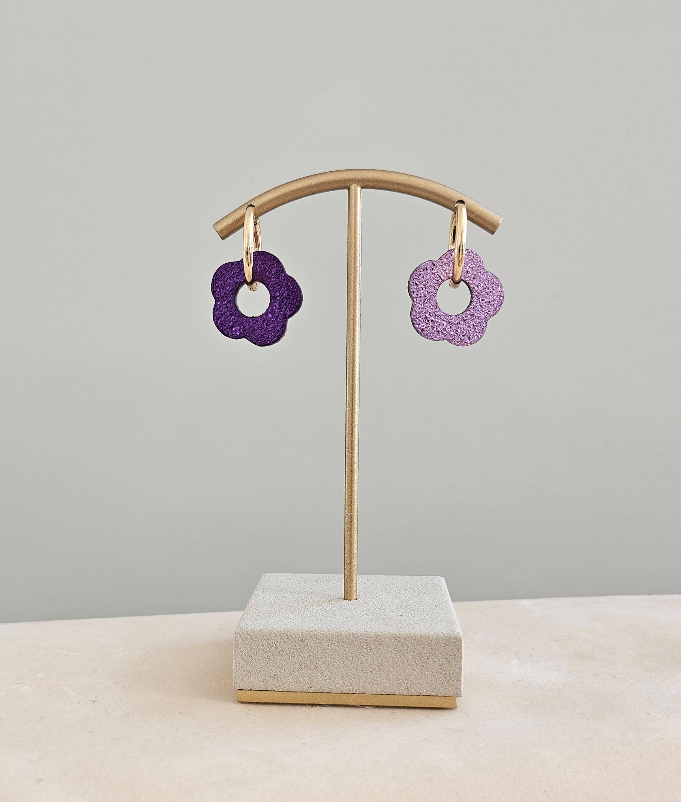 Royal marais - Wholesale Hoop Earrings - upcycled leather flower hoops 11