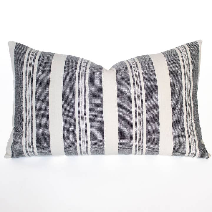 Heddle & Lamm – wholesale Prydnadskuddfodral – Arrti - Elfenbensrandiga kuddöverdrag i indisk bomull2