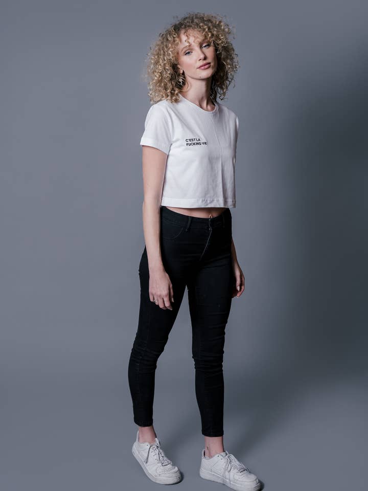 C'est la f* cking vie for engroshandel hos Young God