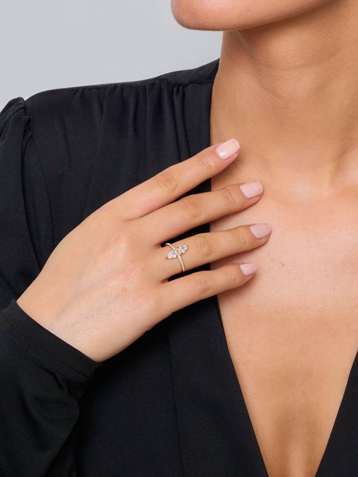 Anillo de acero inoxidable con piedra y pedrería 424AQ11 para venta al por mayor de BYREN | ÉLINE L'ATELIER