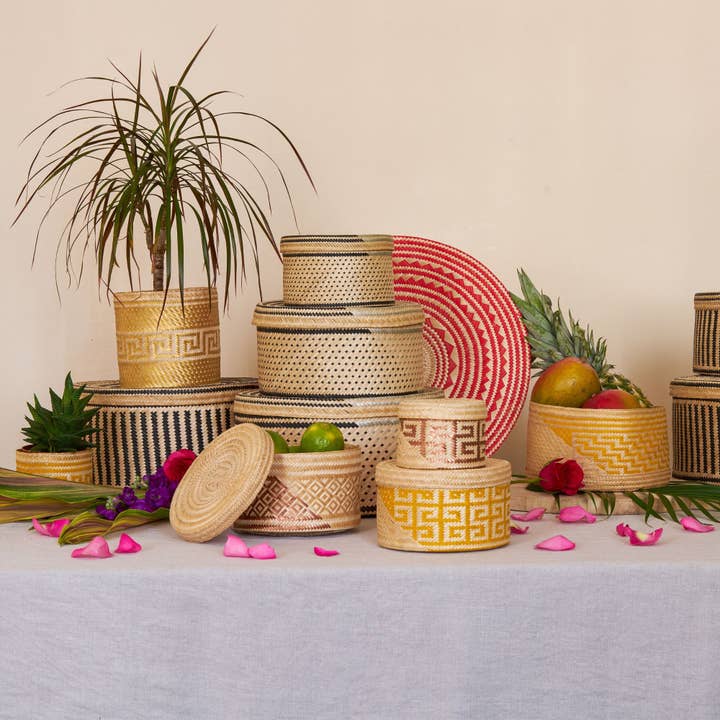 Washein - Wholesale Placemat - Red Round Placemats Woven Natural Straw3