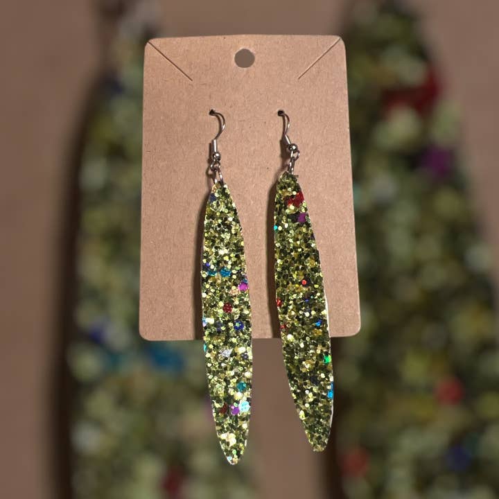 Sprankelende Dolk Oorbellen voor wholesale door Rasbeauty_Collection