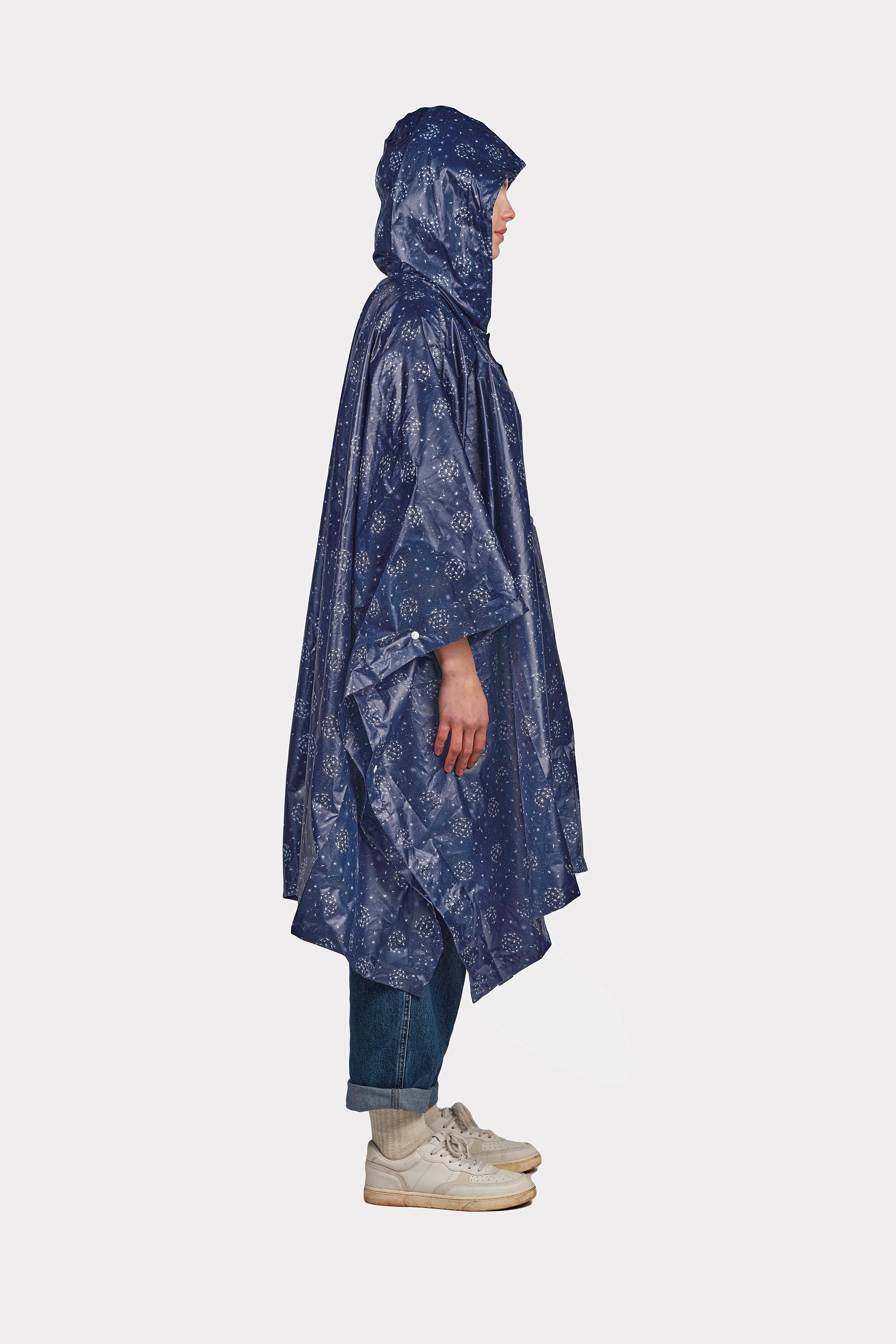 Mkr International - Wholesale Poncho - Women's - Bisetti Outfit Foldable Waterproof Poncho1