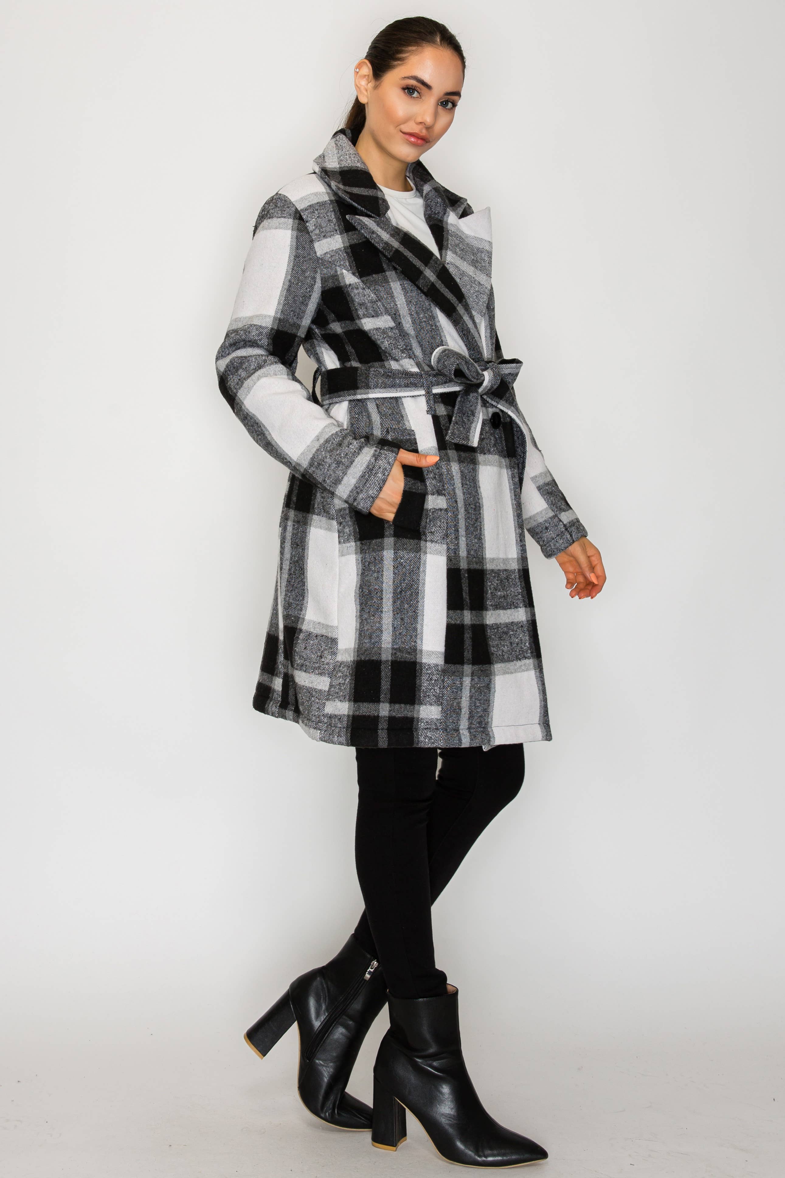 PATRONCITO USA INTERNATIONAL, INC - Wholesale Coat - Women's - Women's Long Coat Plaid Jacket with belt (LJ400)21