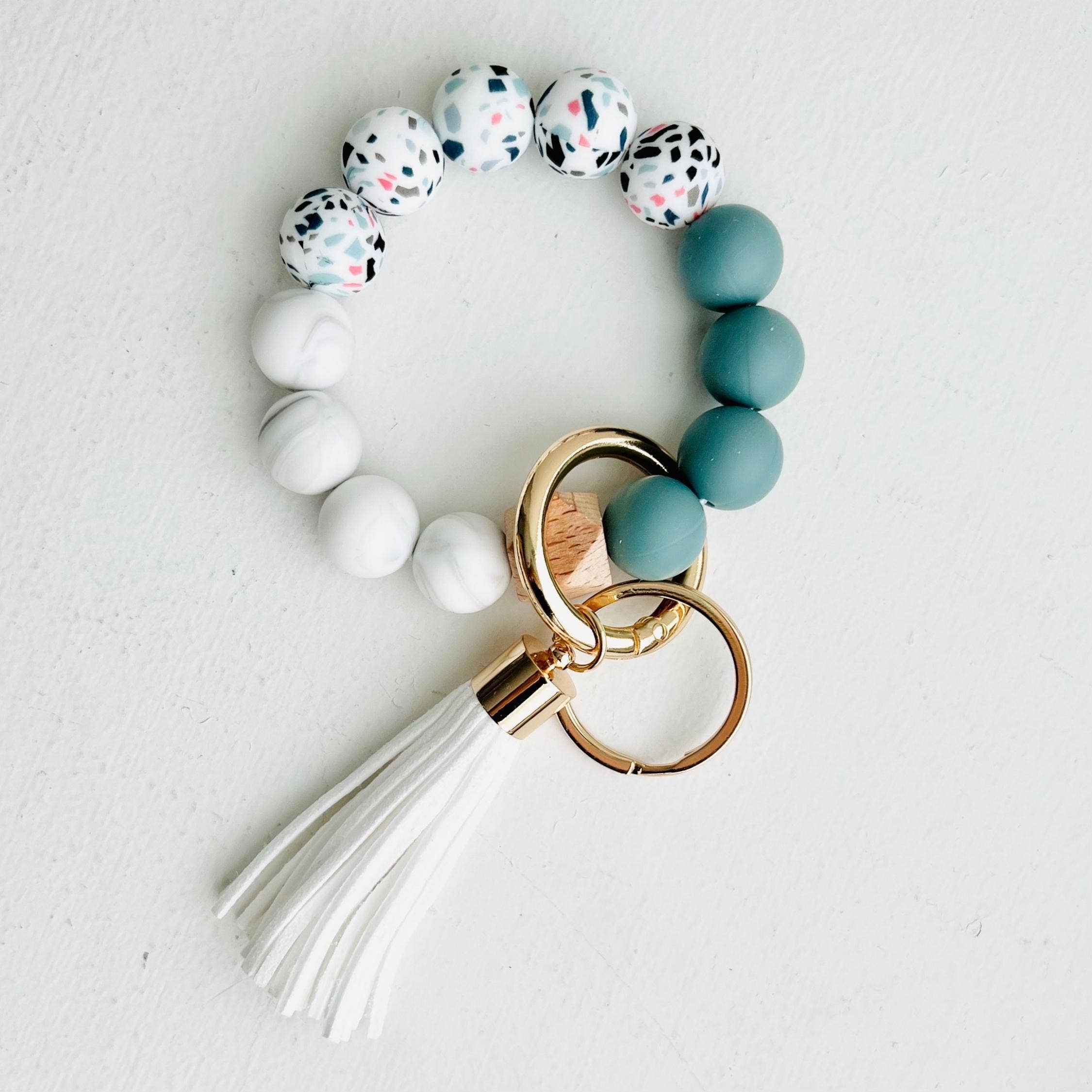 Tiny Gift Society – Großhandel Schlüsselanhänger-Armbänder – Armband-Schlüsselanhänger | Silikon Handgelenkschlaufe mit Perlenarmband16