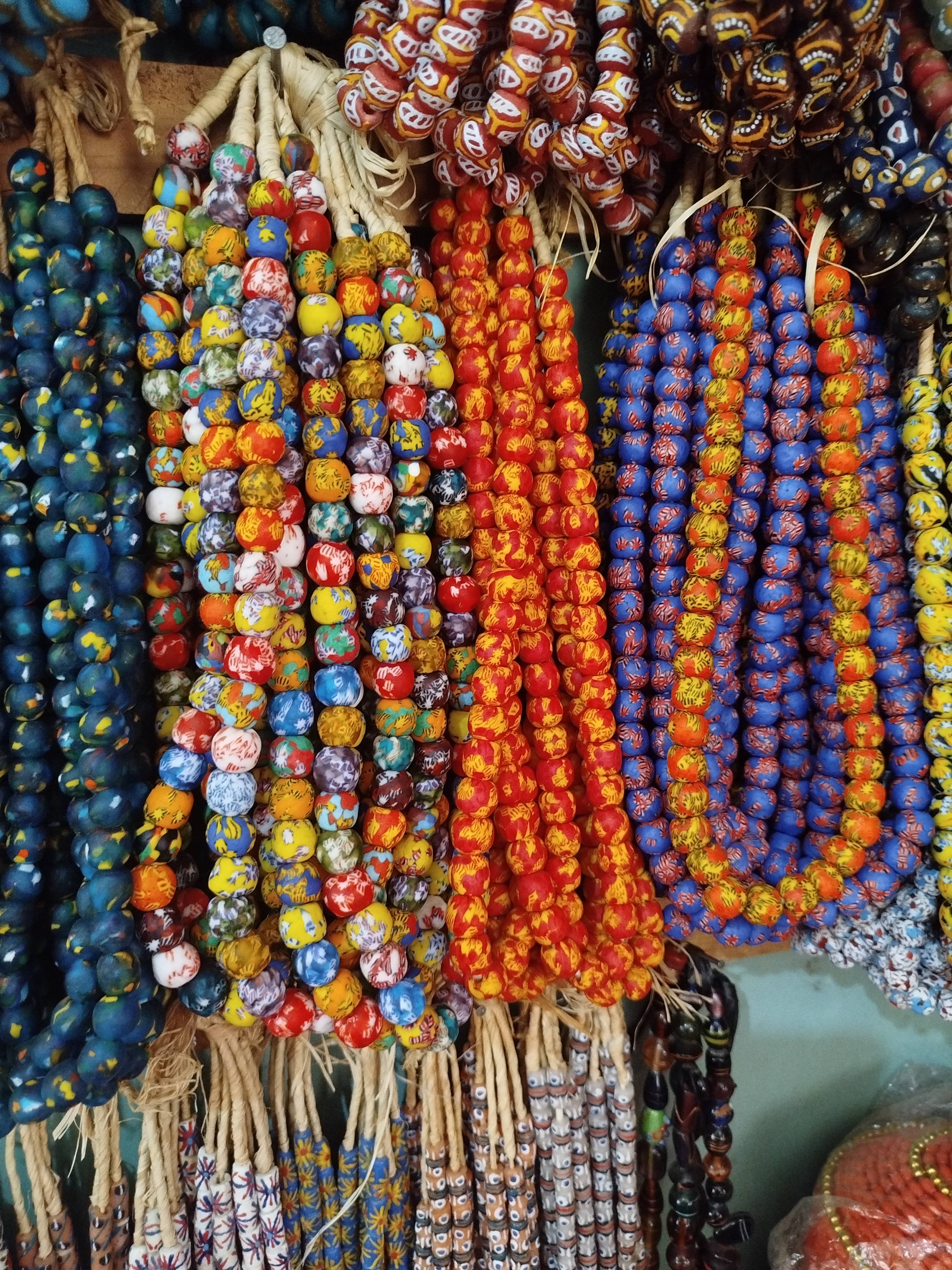 African Craft Collection - Wholesale Beads - Glass Beads Krobo / Recycled Beads for Jewellery making7