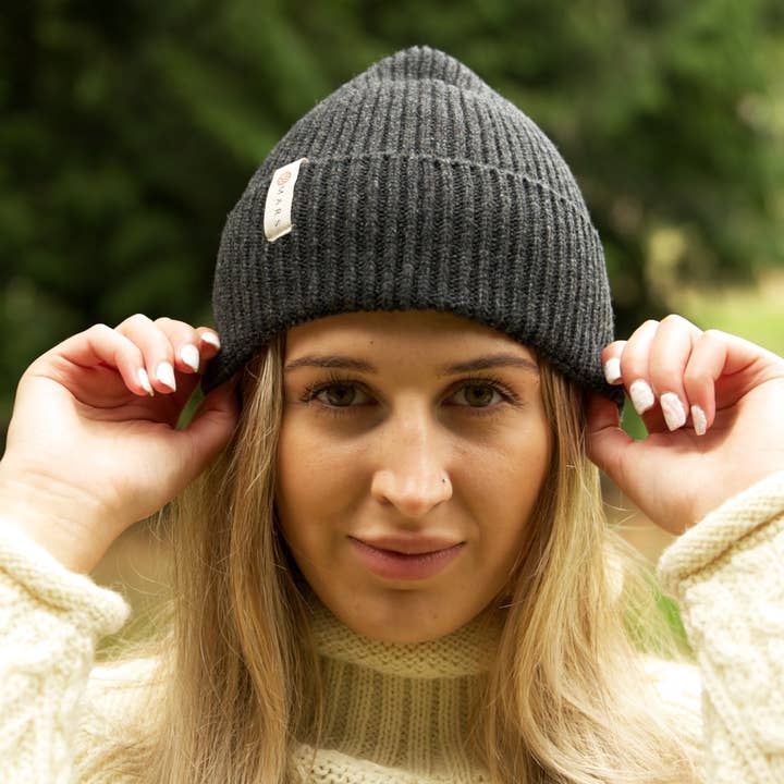 Mars Knitwear - Wholesale Beanie - Unisex - Seamless Lambswool Beanie 2.0 - Charcoal1