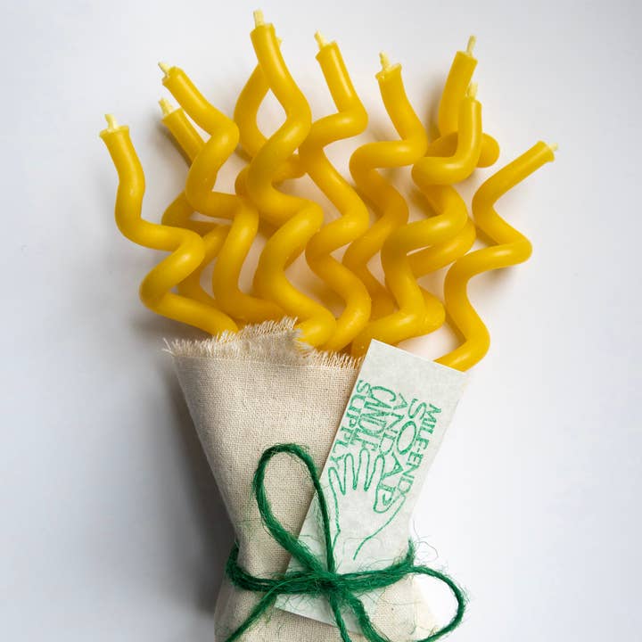Bougies d'anniversaire en cire d'abeille - Bougies frisées pour la vente par Mile-End Soap & Candle Supply