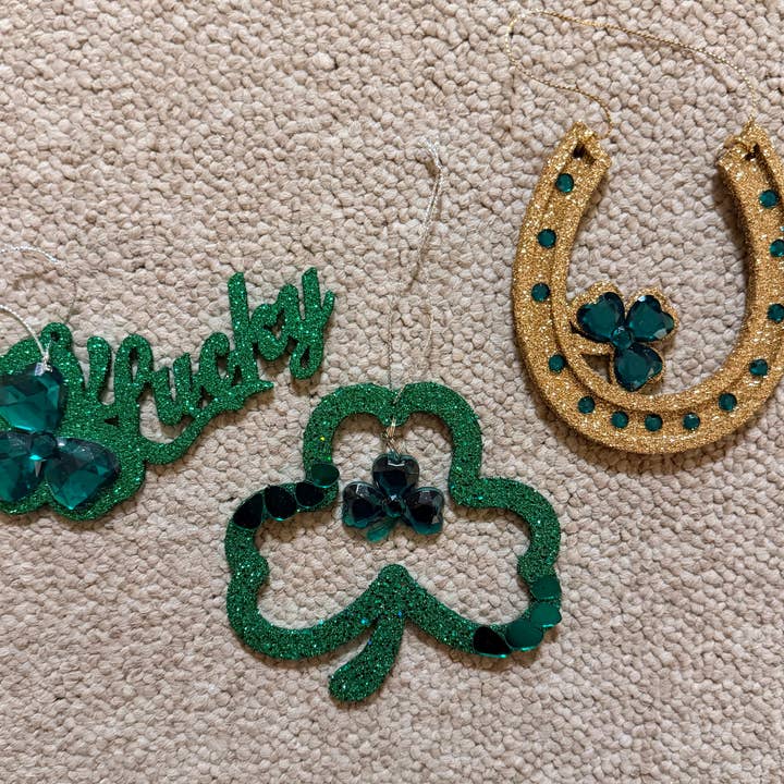 Suerte, Herradura, Conjunto de Trébol de Cuatro Hojas de decoración para venta al por mayor de CBE Inc