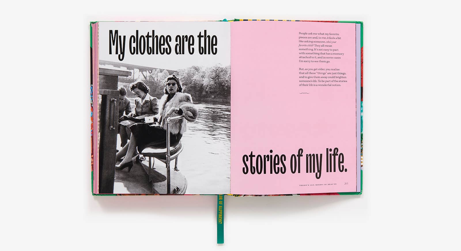 Abrams - Wholesale Biography & Memoir - Iris Apfel: Colorful2