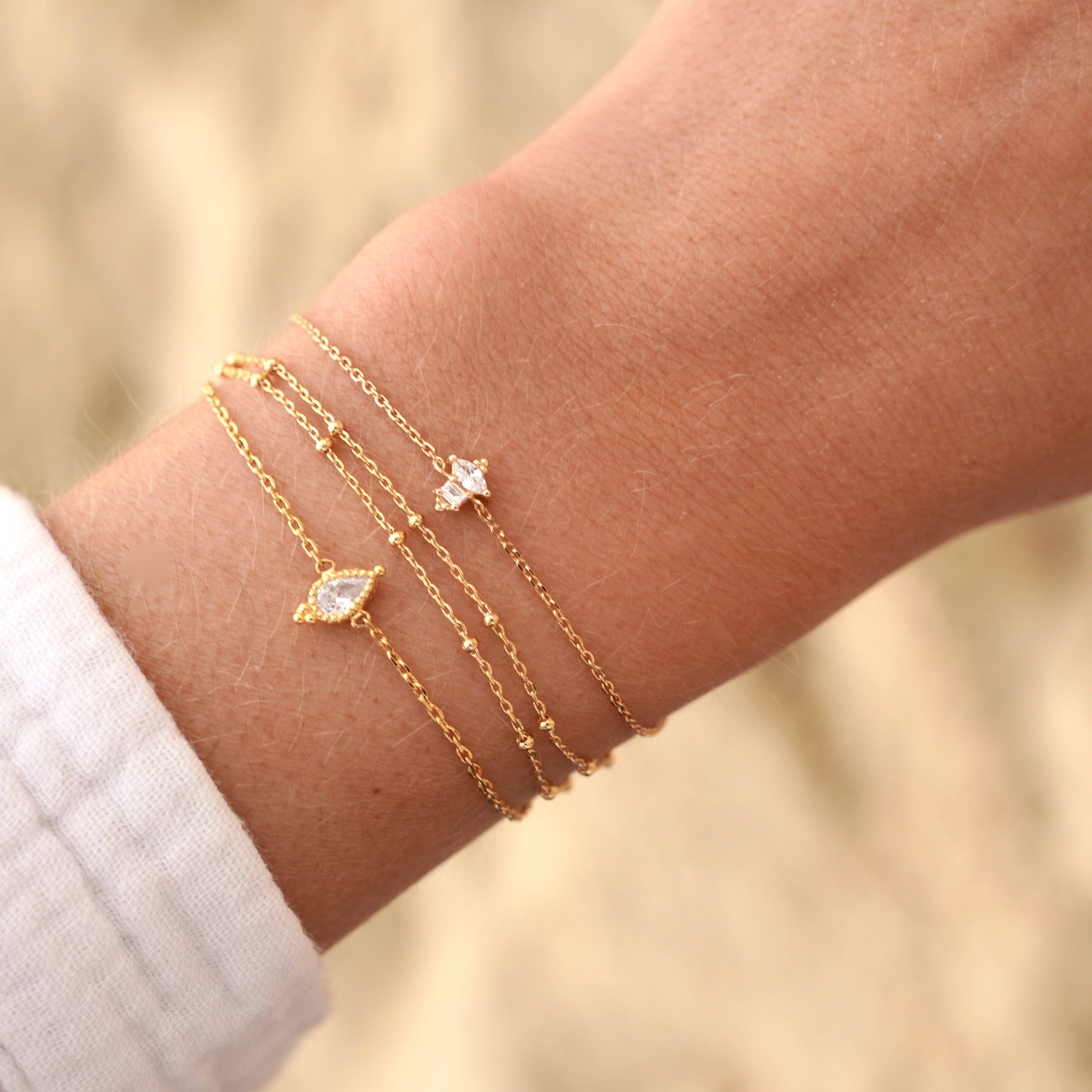 Meora Paris – wholesale Charm/dangle bracelet – 18k Gold Plated Drop Bracelet3