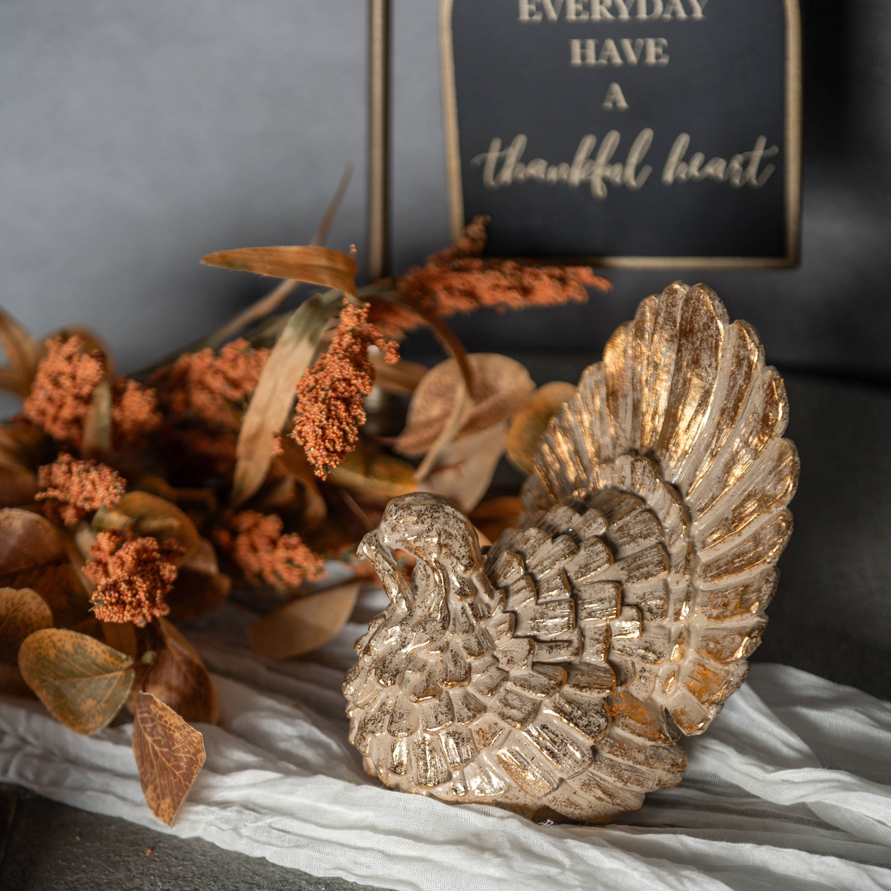 Ragon House – wholesale Dekorativt bordsobjekt – 7,25" BRONSFÄRGAD KALKON0