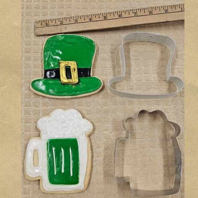 Queen Bee Cakery – wholesale Kakskärare – Skräddarsydda handgjorda kakformar i aluminium2