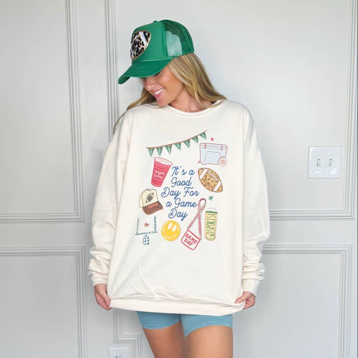 Het is een Goede Dag voor een Game Day Sweater. voor wholesale door Poppy & Pine
