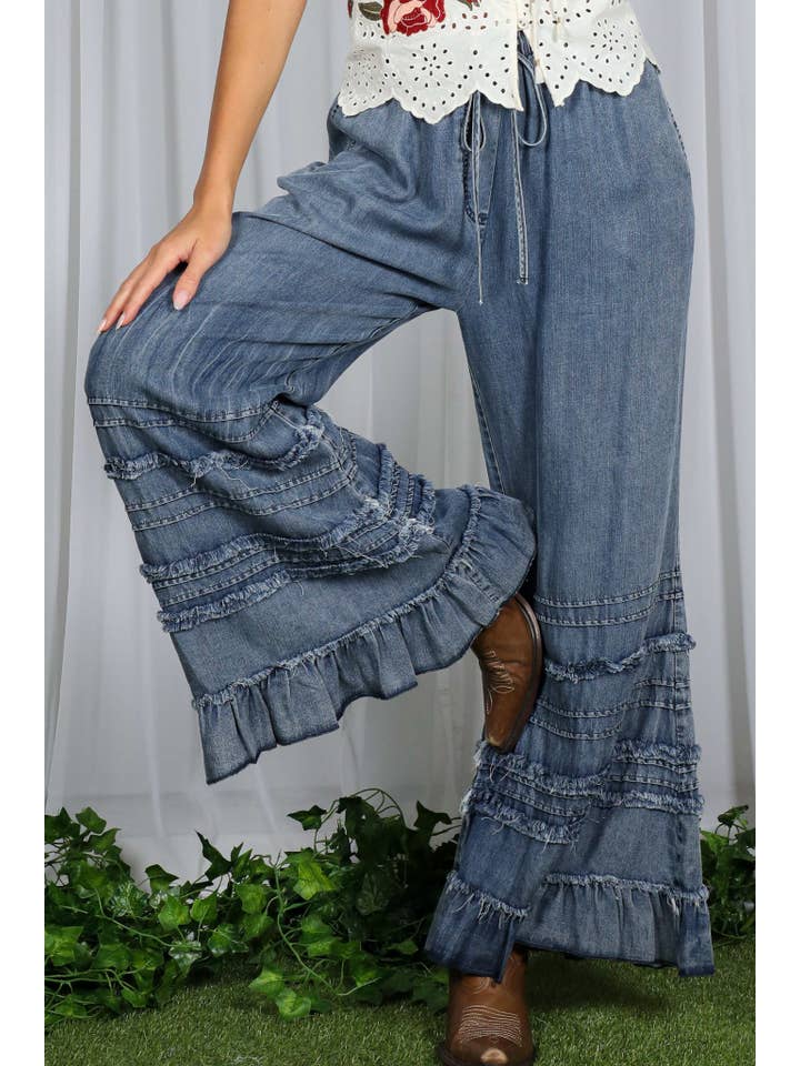 Vine & Love - Wholesale Jeans - Women's - Flared Ruffle Hem Washed Chambray Crop Denim Pants VP83039