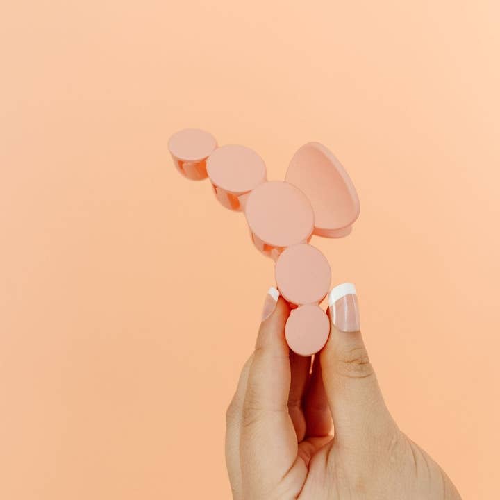 Shop Andi - Wholesale Hair Clip - Women's - Circles Claw Clip3