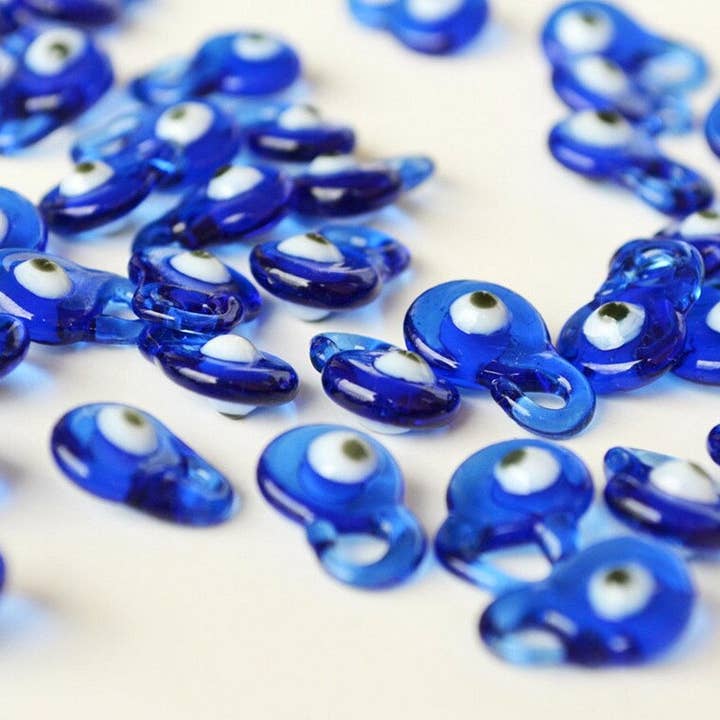 Perles Œil Mauvais Fait Main – 25 pcs – Verre Bleu Turc pour la vente par Karens Line