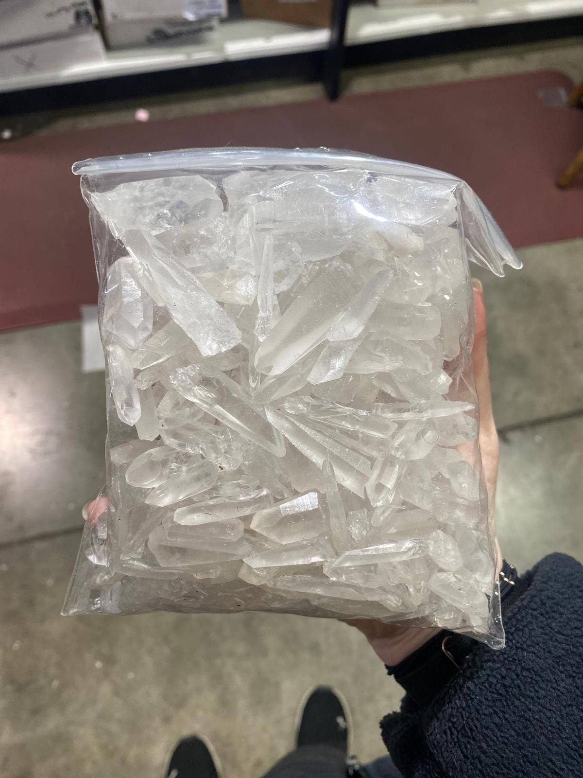 Quasar Gems USA - Vente Pierre et cristal de spiritualité - Mini pointes de lemurien en sacs de 1 kilo1